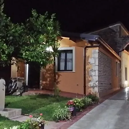 Pineta Monserrato Bed & Breakfast