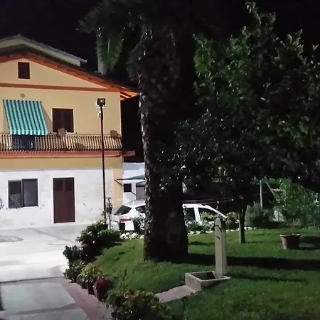 Bed & Breakfast Pineta Monserrato