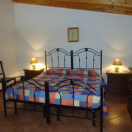 Bed & Breakfast Pineta Monserrato 3*
